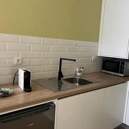 Primeiro Quartel - 2 *